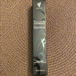 Brand New Younique face primer